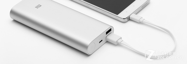 春季續(xù)航攻略 大容量實用移動電源火爆看 