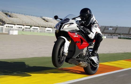 時(shí)尚與性能兼具的寶馬摩托車