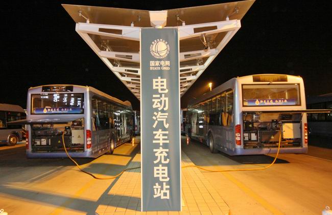 蘇州“綠色”公交占比近四成  充電樁成燃眉之急