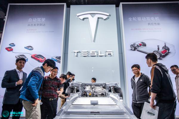 特斯拉發布儲能電池：可供家用商用公用 今夏交付