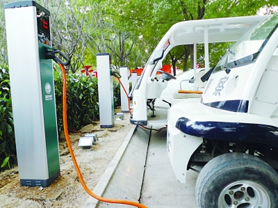 要像重視加油站一樣重視充電樁監管