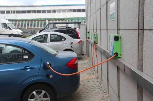 青島新能源汽車突破2000輛 購車最高補11.4萬