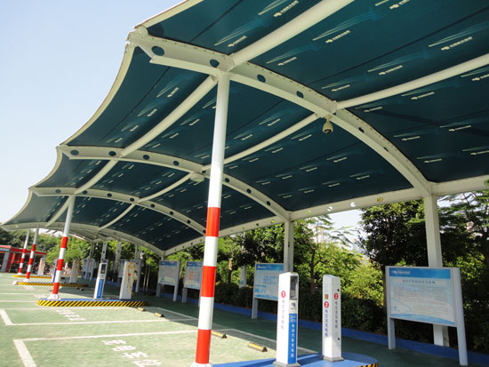 浙江新能源車免費上高速？等服務區充電樁建好再說