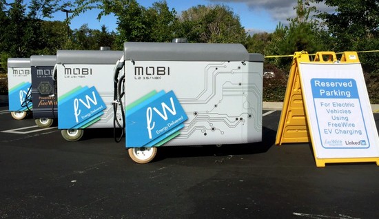 Freewire推移動電池解決電動汽車充電難題