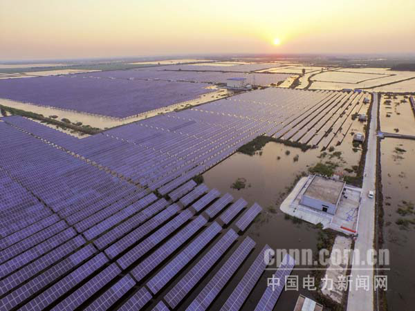全國最大水上光伏發電項目總發電量突破10億千瓦時