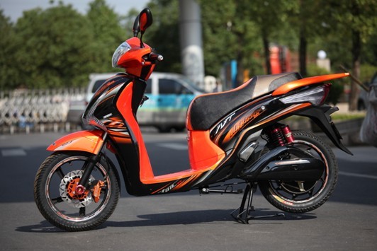 深圳限電動(dòng)自行車上路矛盾凸顯 “限”不如“管” 深圳限電動(dòng)自行車上路矛盾凸顯 “限”不如“管”