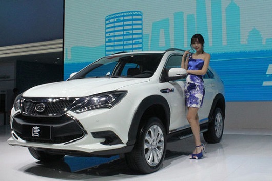 純電動(dòng)汽車中或?qū)⒄Q生國(guó)民車 市場(chǎng)龐大是最大優(yōu)勢(shì) 純電動(dòng)汽車中或?qū)⒄Q生國(guó)民車 市場(chǎng)龐大是最大優(yōu)勢(shì)