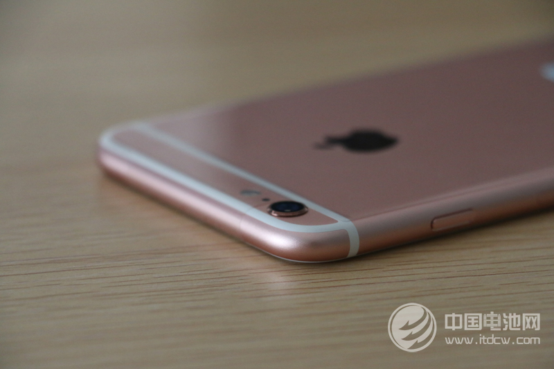 蘋果iPhone 6s真機高清曬機照 3D Touch體驗如何?