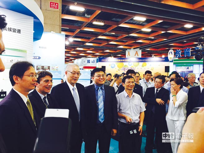 有量科技推新款電動機車鋰電池 續(xù)航力達(dá)百公里