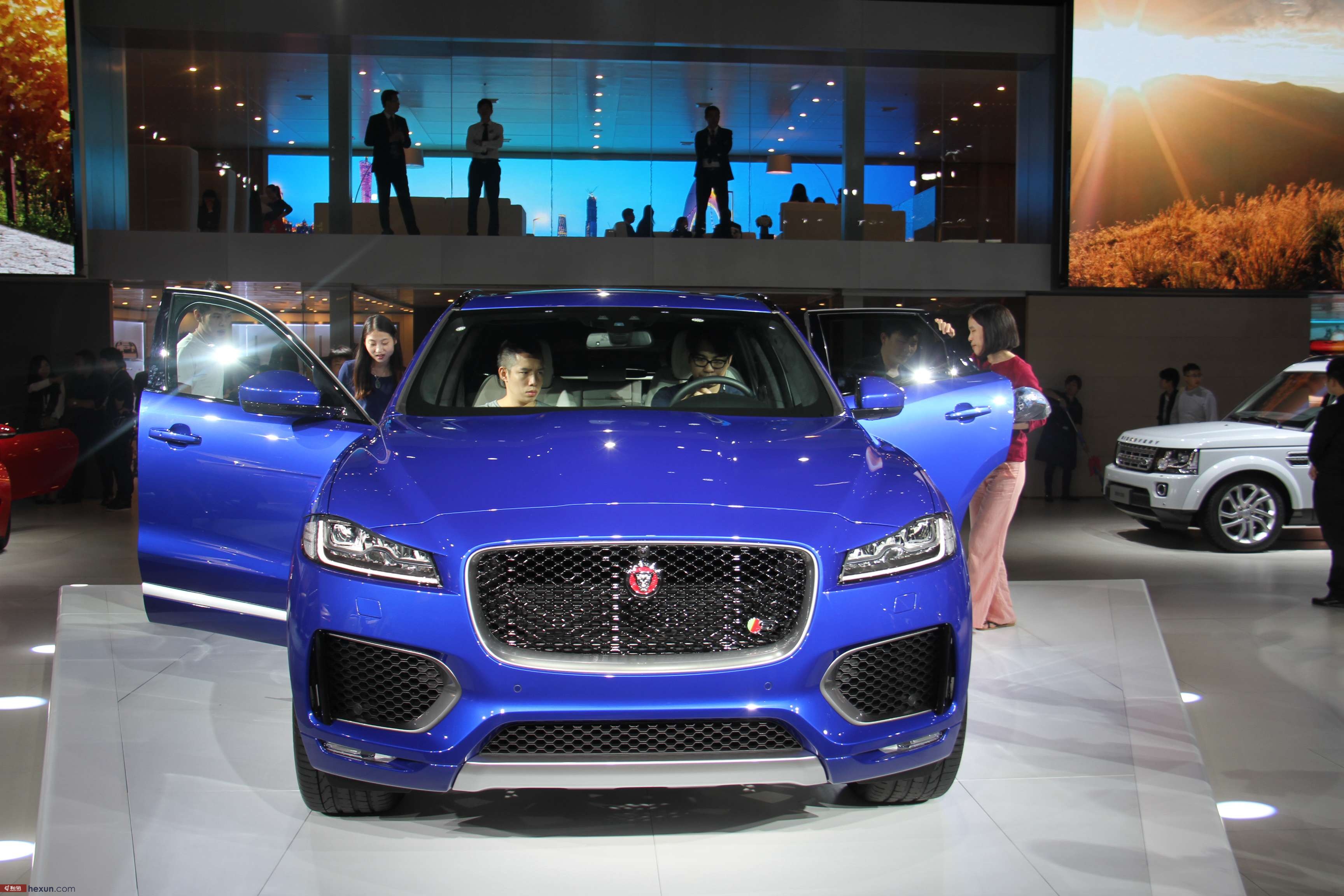 賈新光:新能源汽車成廣州車展最亮的明星 賈新光:新能源汽車成廣州車展最亮的明星