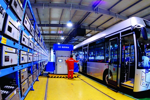 中汽協許艷華：關注新能源汽車安全隱患問題