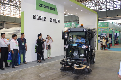 純電動(dòng)掃路機(jī)