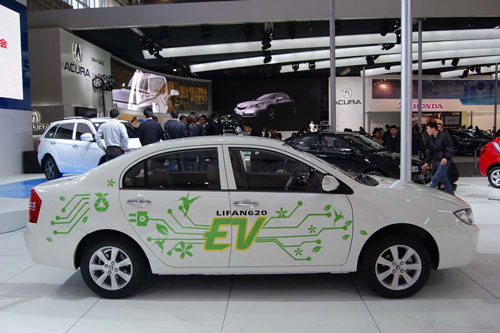 力帆股份新能源汽車產銷量大增 12月生產6880輛 力帆股份新能源汽車產銷量大增 12月生產6880輛