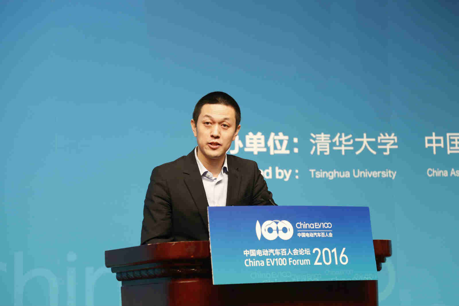 蔚來汽車?yán)畋螅浩谂喂膭?lì)新創(chuàng)互聯(lián)網(wǎng)汽車公司發(fā)展政策出臺 蔚來汽車?yán)畋螅浩谂喂膭?lì)新創(chuàng)互聯(lián)網(wǎng)汽車公司發(fā)展政策出臺