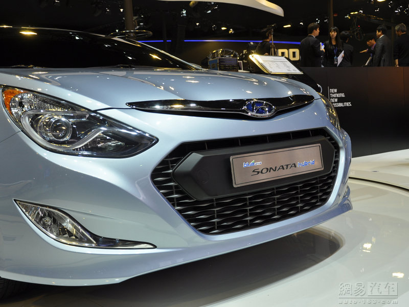 索納塔混合動(dòng)力 索納塔混合動(dòng)力