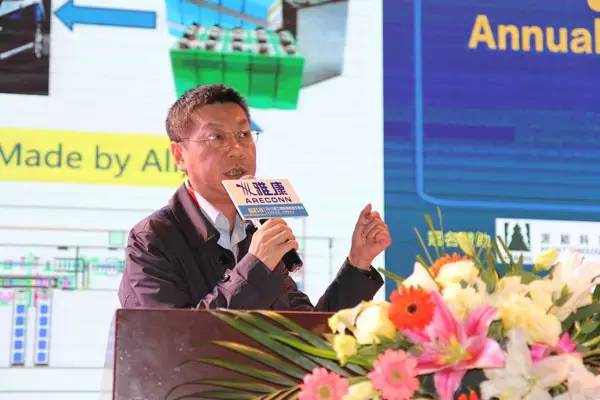 董事長(zhǎng)李新宏