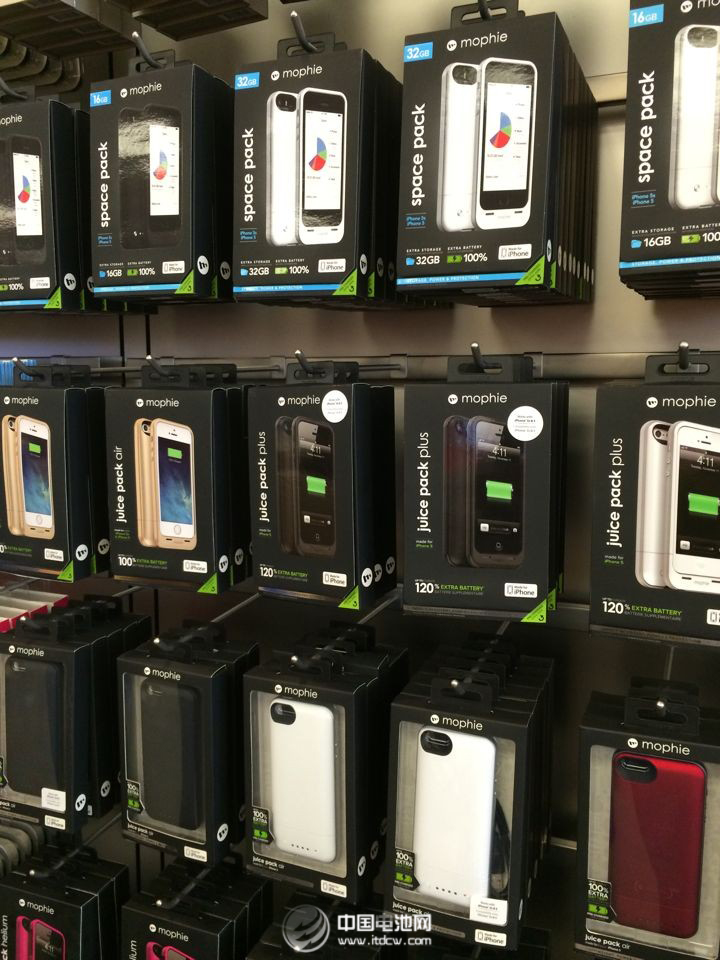 mophie移動電源 mophie移動電源