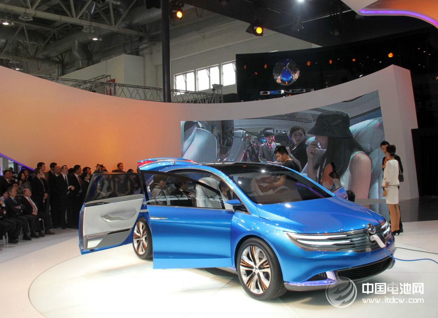 新能源車商業化初期 車企騙補怎么破？