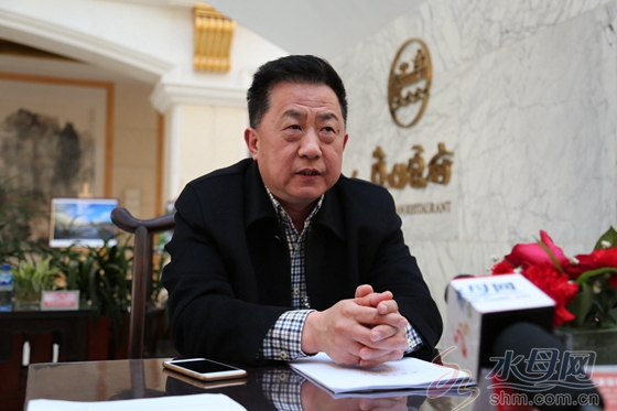 市人大代表、煙臺舒馳客車有限責任公司董事長、總經理于忠國