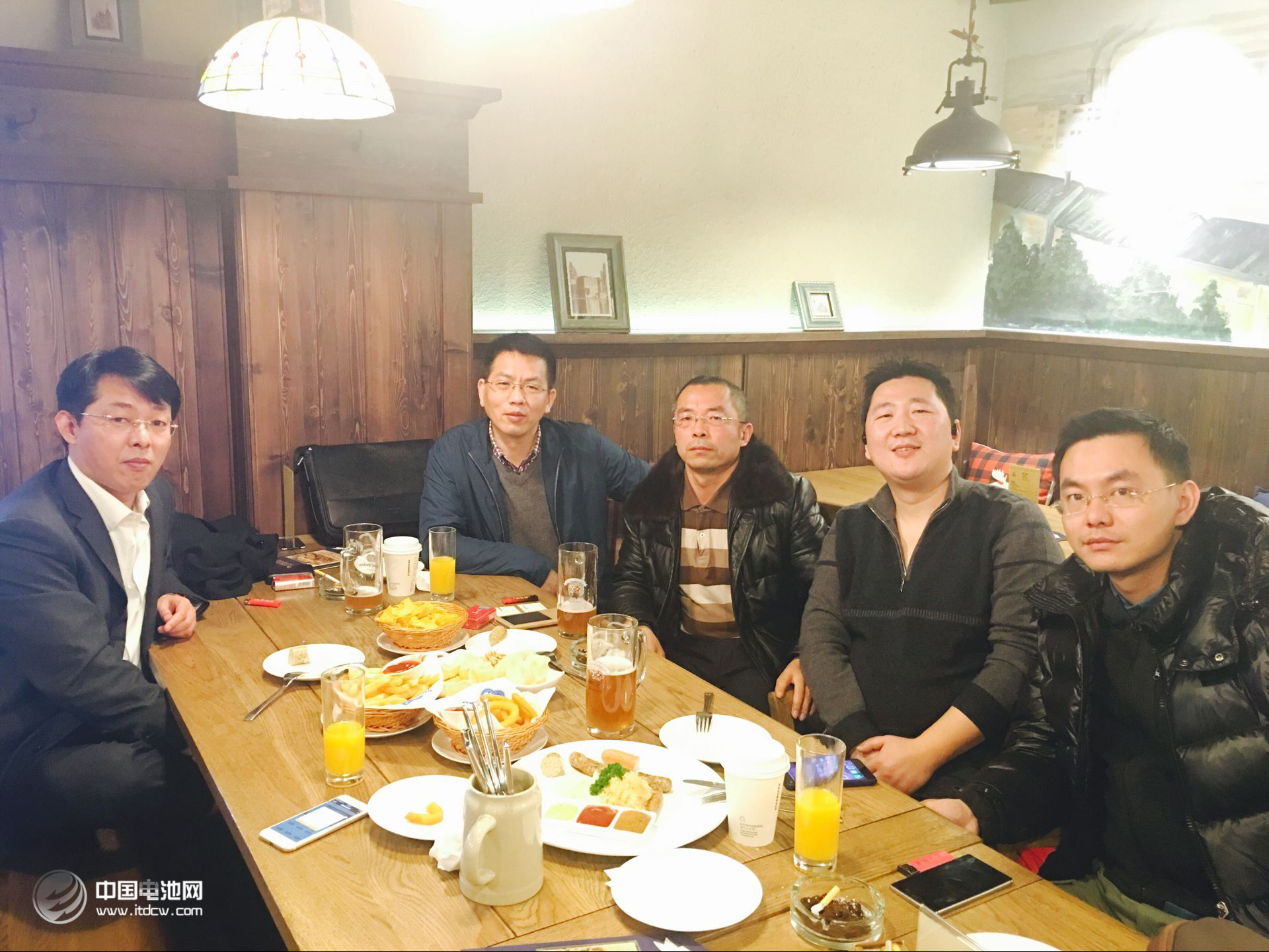 鋰電“達沃斯”秘書長、中國電池網創始人/董事長于清教一行