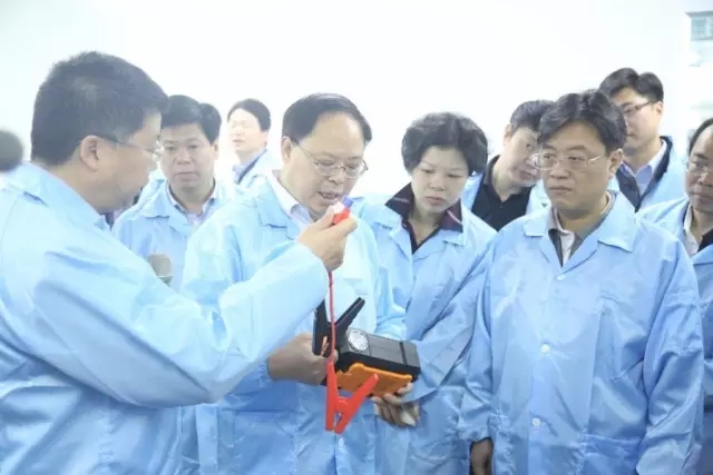 湖南省副省長(zhǎng)張劍飛一行調(diào)研妙盛動(dòng)力