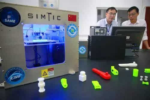 高比能量、大容量鋰硫二次電池及電池組通過(guò)科技成果鑒定