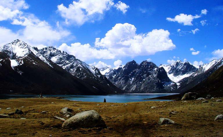 中企收購(gòu)非洲銅鈷礦：特斯拉電池讓中企關(guān)注鈷