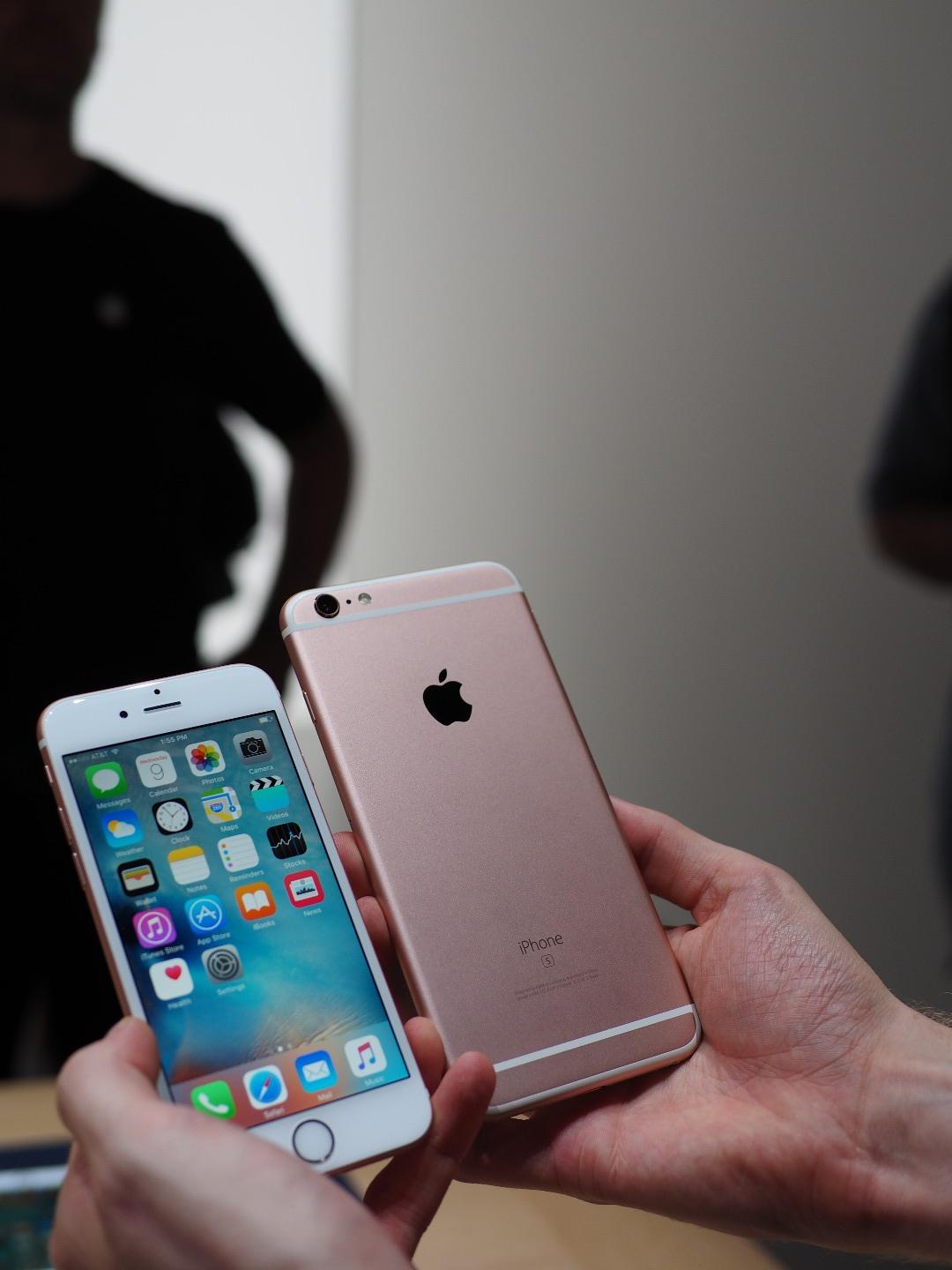 群狼環伺中 為何蘋果iPhone還能賣這么貴？