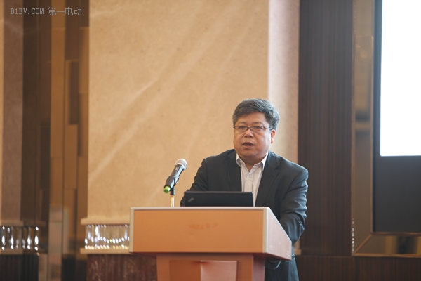 中國汽車技術研究中心副主任吳志新