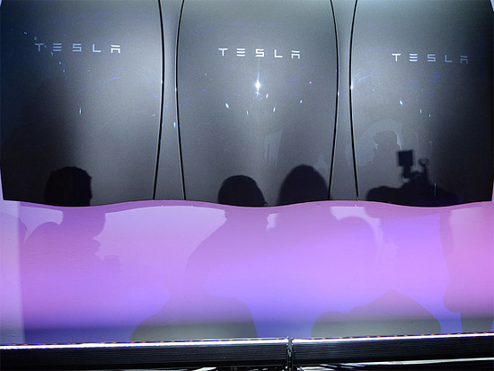 特斯拉擬啟動超級工廠 激勵Model 3銷售