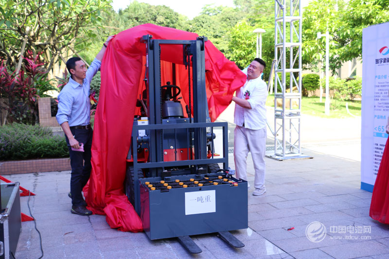 新能源叉車燃料電池系統Novocel-Titan