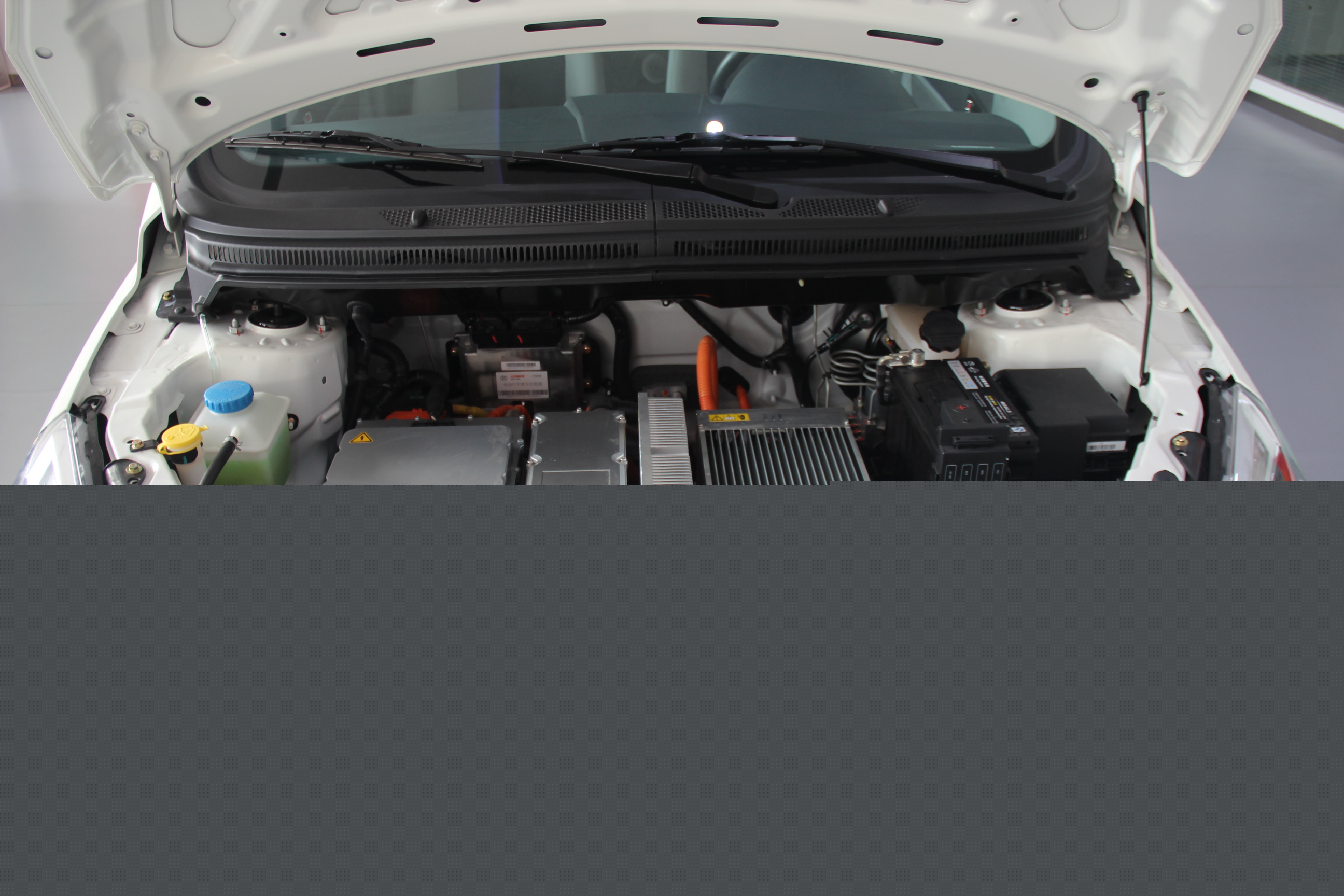 北汽新能源李玉軍:動力電池可通過設計提升安全性能 北汽新能源李玉軍:動力電池可通過設計提升安全性能