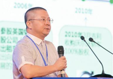 吉利汽車集團有限公司副總裁周建群發表主題演講