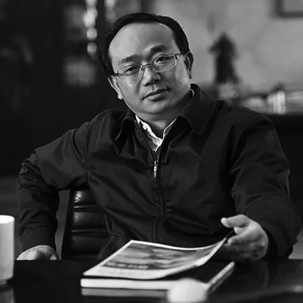 金龍聯(lián)合汽車(chē)工業(yè)（蘇州）有限公司 總經(jīng)理 吳文文