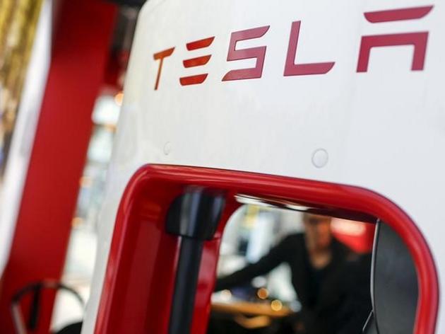 特斯拉回應中國車禍：不知自動駕駛是否啟用