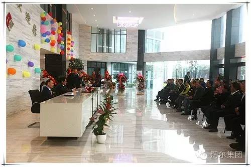 鉛酸電池迎革命 安徽潤爾光電集團(tuán)納米硅鎂固體電池投產(chǎn)