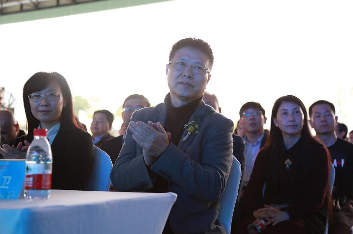 力帆首座能源站啟用  攜手妙盛動力打造智能新能源汽車產業鏈.jpg