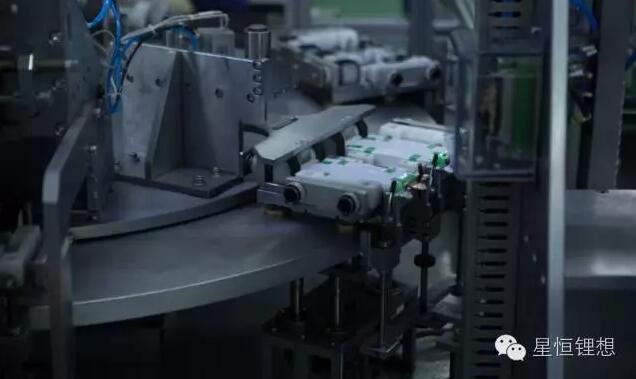 星恒2.5GWh錳酸鋰電池投產(chǎn) 揭秘3.0動(dòng)力鋰電池超級(jí)產(chǎn)線 星恒2.5GWh錳酸鋰電池投產(chǎn) 揭秘3.0動(dòng)力鋰電池超級(jí)產(chǎn)線