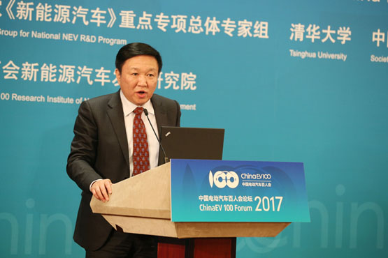 杭州長江汽車控股有限公司董事長、CEO曹忠