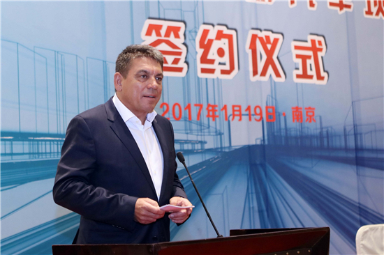 總投資116.4億元 FMC高端智能電動(dòng)汽車(chē)項(xiàng)目落戶(hù)南京開(kāi)發(fā)區(qū)