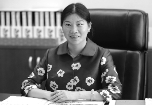 東方精工董事、總經理 邱業致 