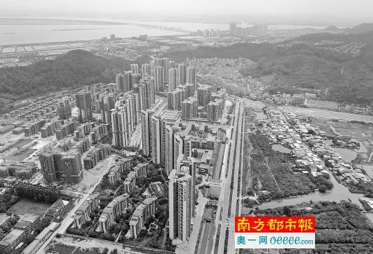 廣州南沙自貿區經濟發展快速，大片樓盤拔地而起