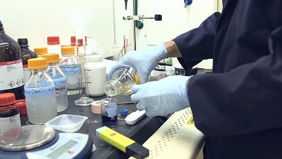 瞬間充電技術(shù)發(fā)明出來(lái)了 也許會(huì)改變電動(dòng)汽車(chē)產(chǎn)業(yè)