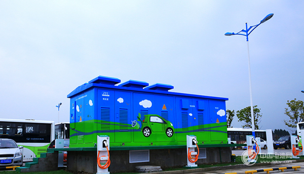 充電樁建設(shè)緊迫 商業(yè)模式痛點(diǎn)亟需解決之道