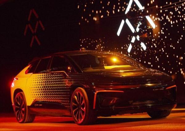 法拉第暫停在美建廠 賈躍亭策略被指“皇帝的新衣”