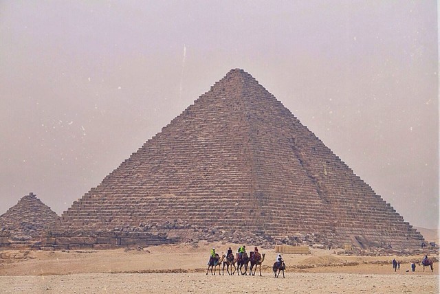 輕松讓航母上天 帶你揭秘特斯拉"超級電池" 