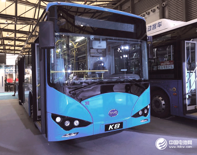 年底北京新能源公交車占比達七成 到2019年占比增至8成