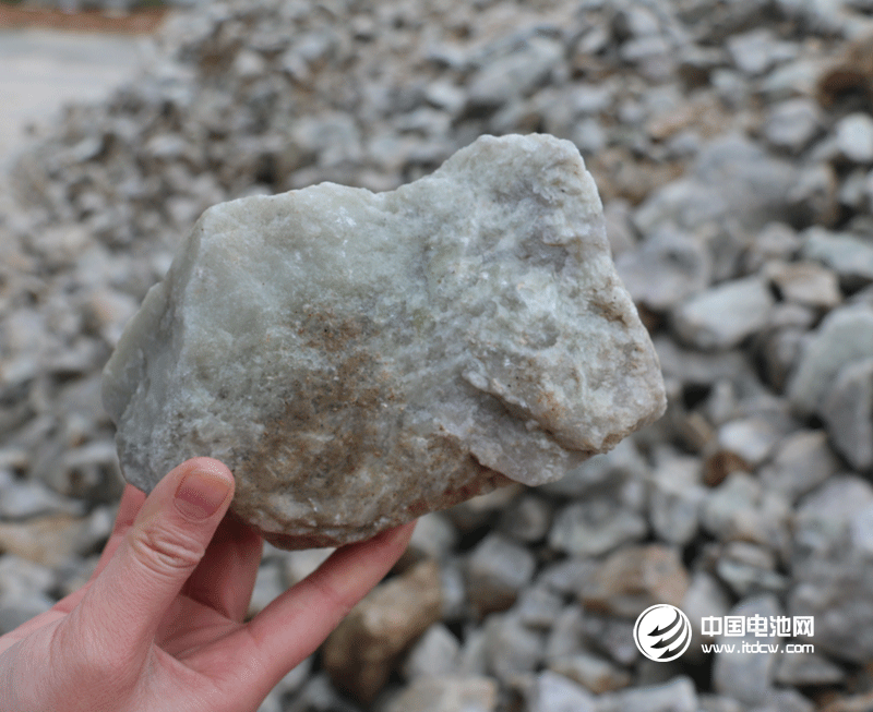 站在新能源汽車風(fēng)口上 中企赴澳掀鋰礦鎳礦收購熱潮