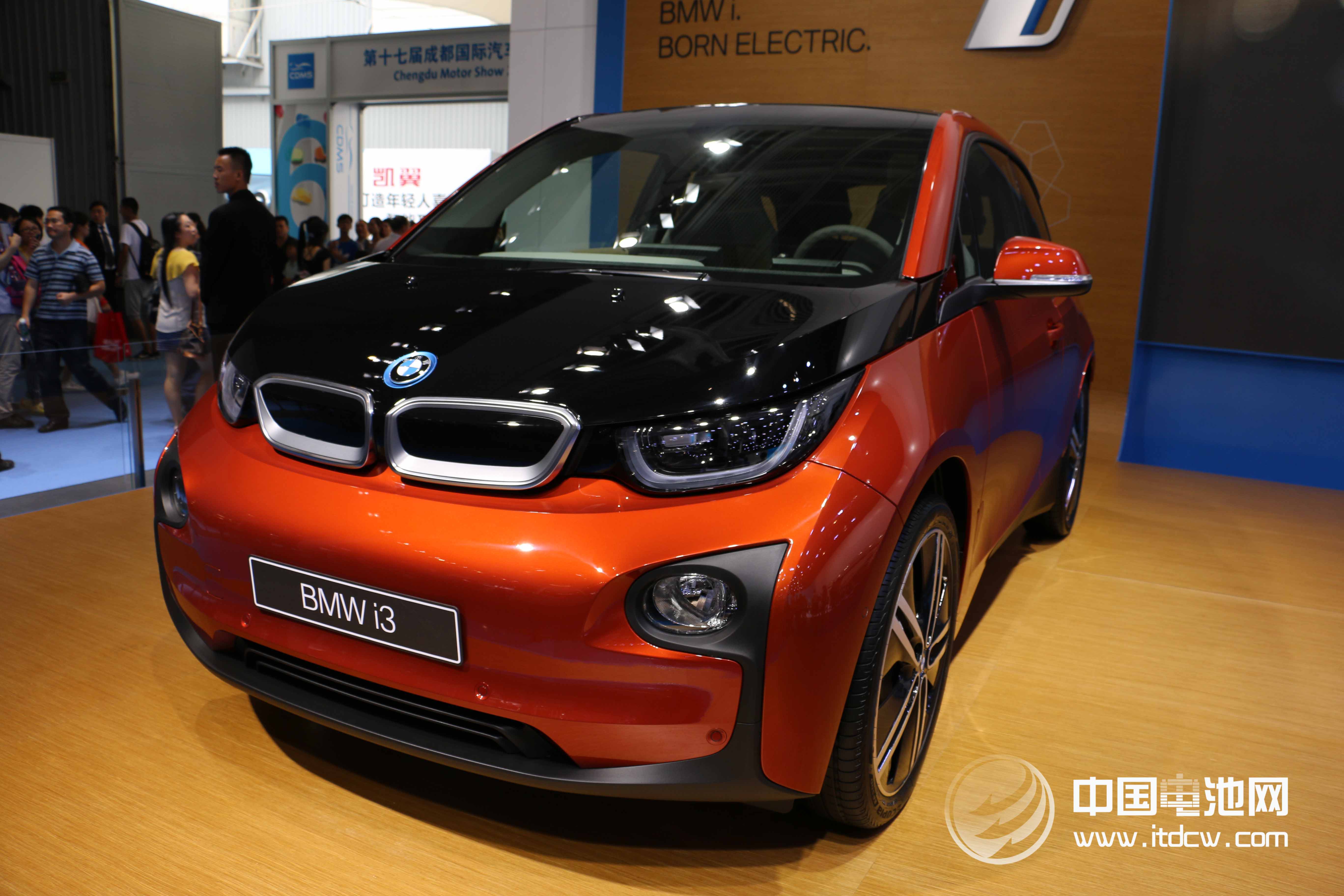 外資車企紛紛敲定電動化時間表 加速搶占中國市場