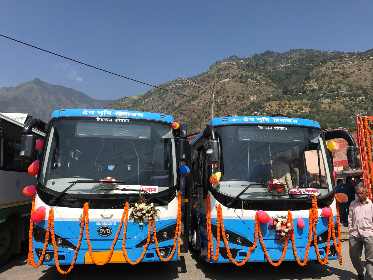 比亞迪K7純電動巴士整裝待發